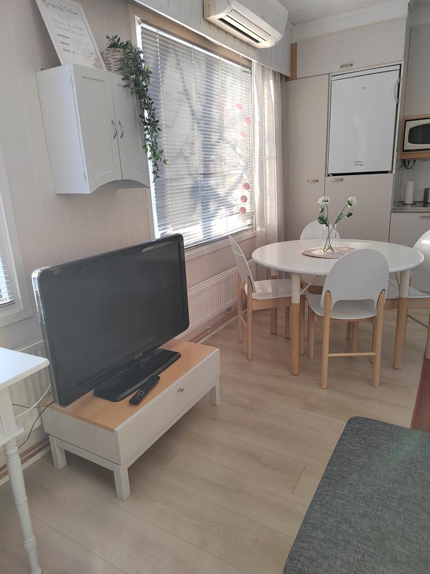Viihtyisae Kolmio Jaerven Rannalla Haapavesi Exterior photo